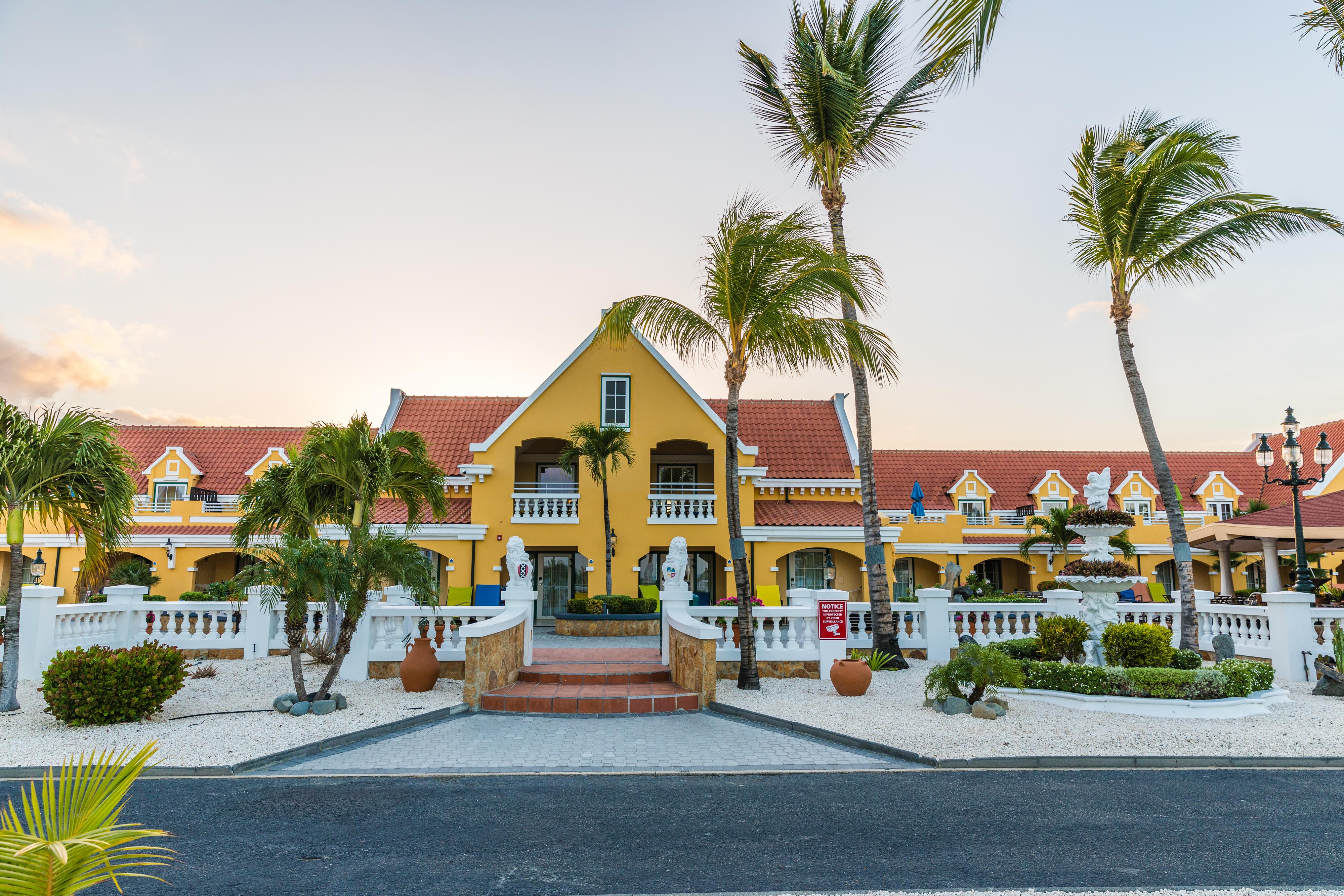 Amsterdam Manor Beach Resort Palm Beach Eksteriør bilde